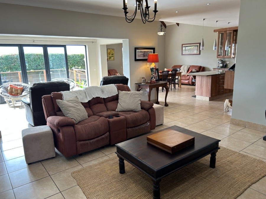 4 Bedroom Property for Sale in Blue Mountain Village Western Cape
